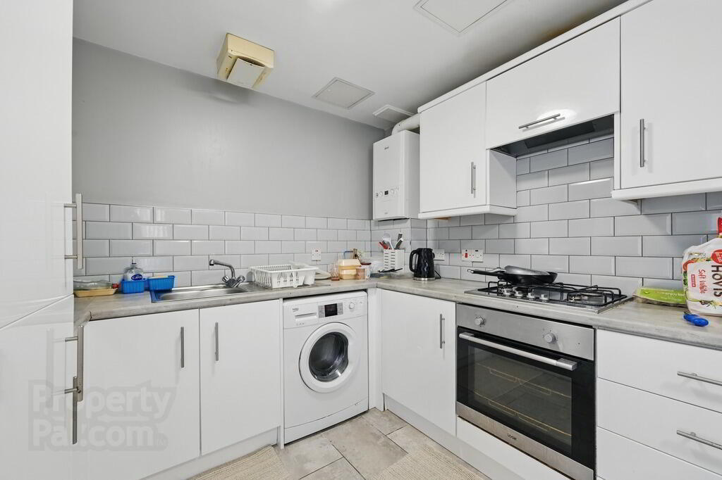 510 Margaretta Plaza, 81 Adelaide Street 10 of 16