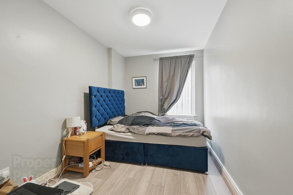 510 Margaretta Plaza, 81 Adelaide Street 16 of 16