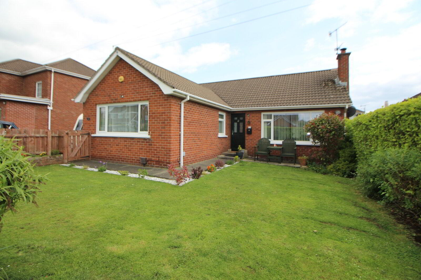 33 Fairview Park 1 of 16