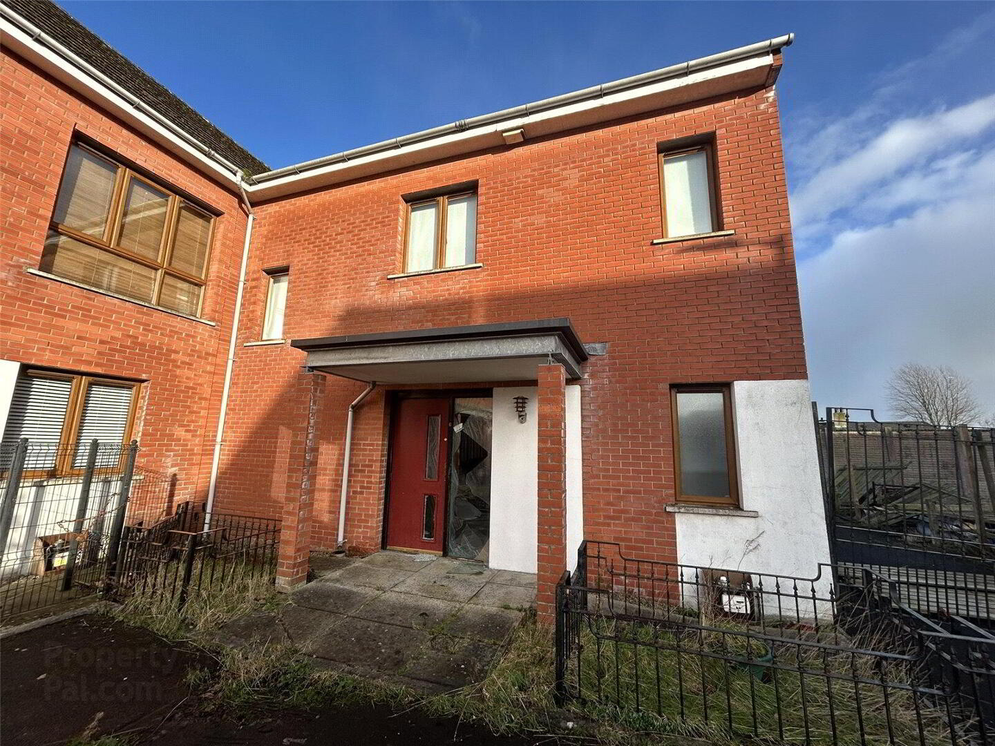 6 Dunmore Court 1 of 9