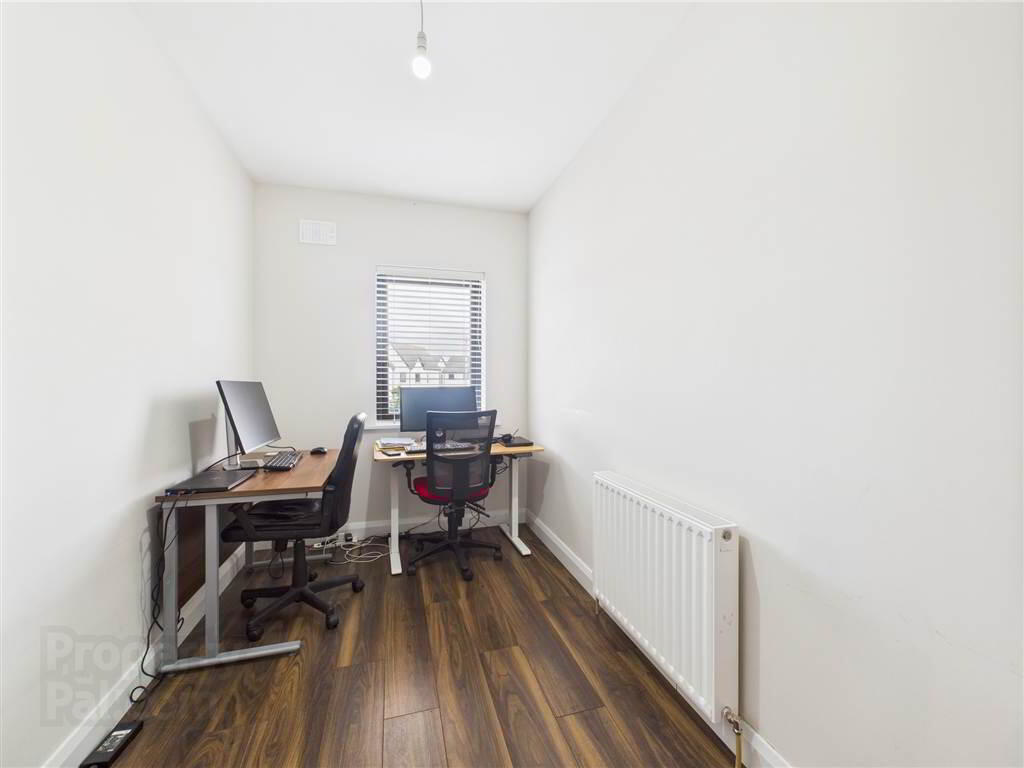 3 Ormond Close 7 of 11