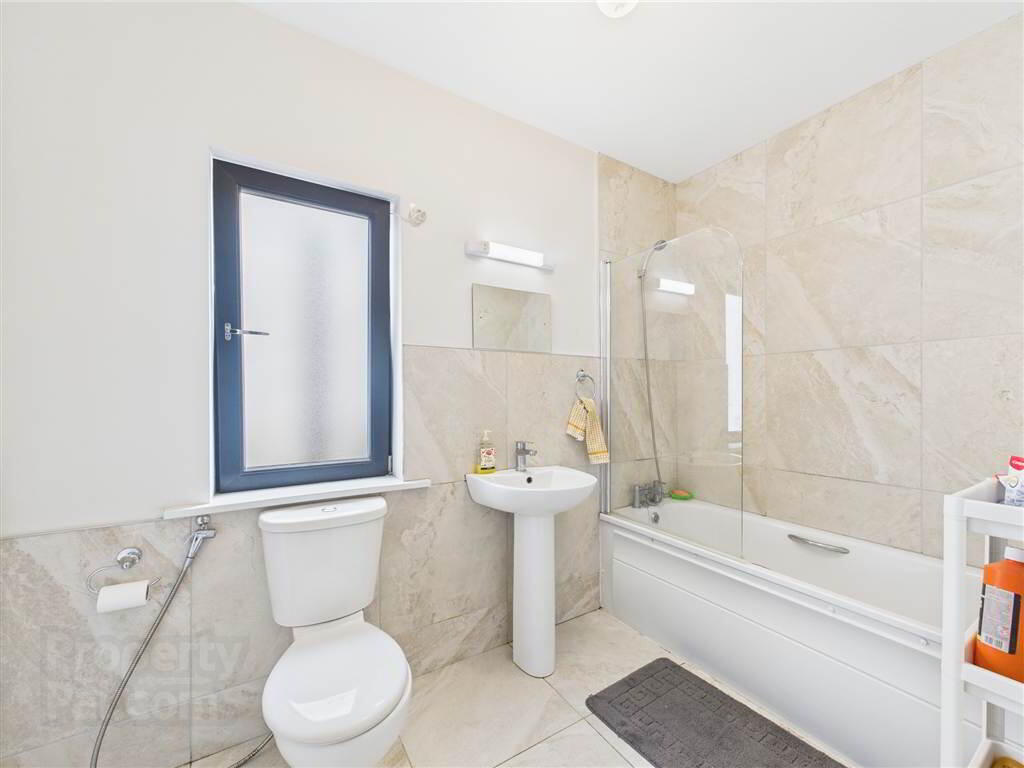 3 Ormond Close 10 of 11