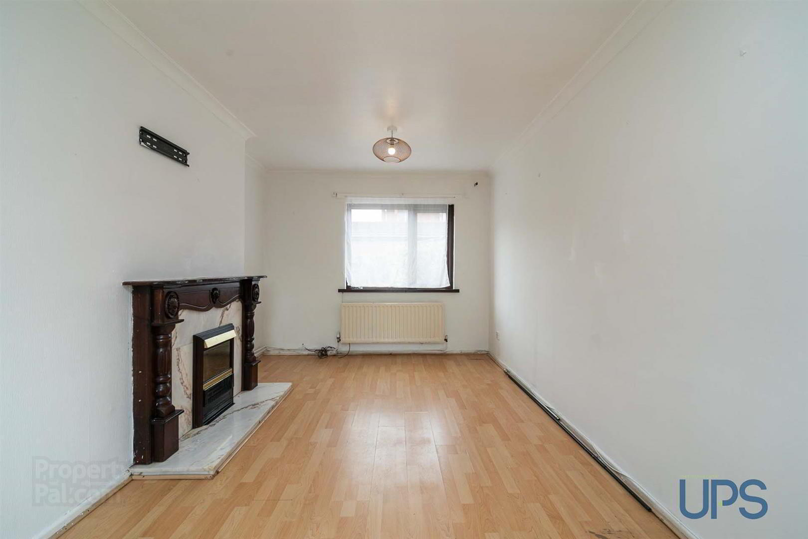 18 Andersonstown Grove 6 of 23