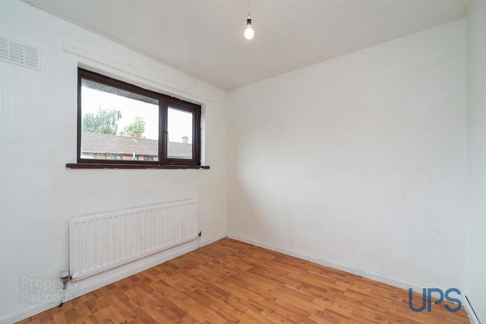 18 Andersonstown Grove 15 of 23