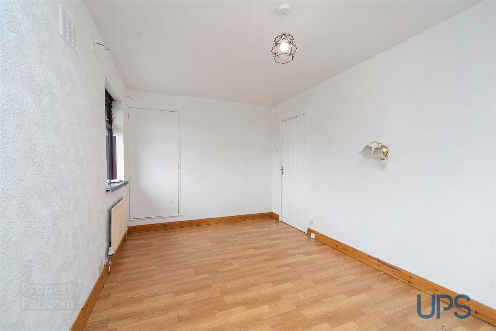 18 Andersonstown Grove 14 of 23