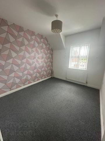 15 Dun Eden Grove 5 of 8