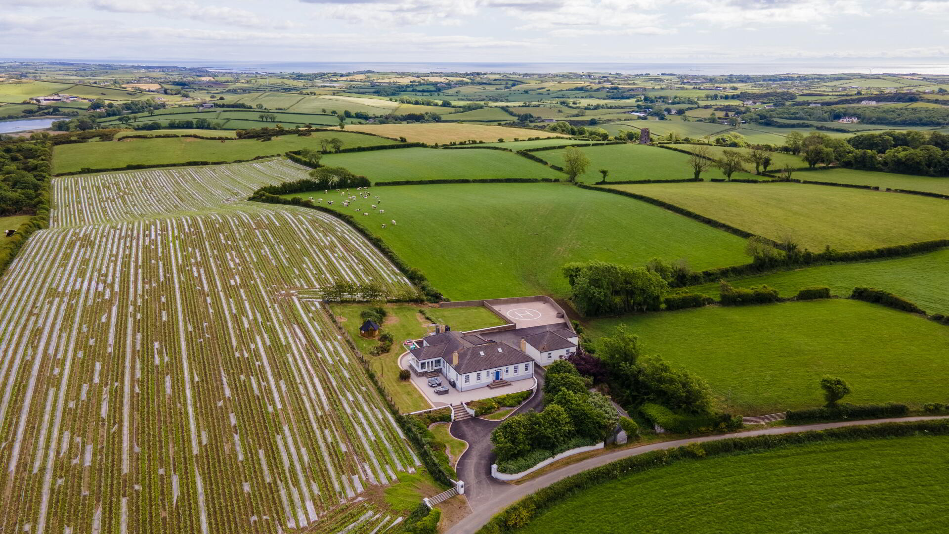 Sliabh Cuan House, 9 Mountain Road 3 of 37