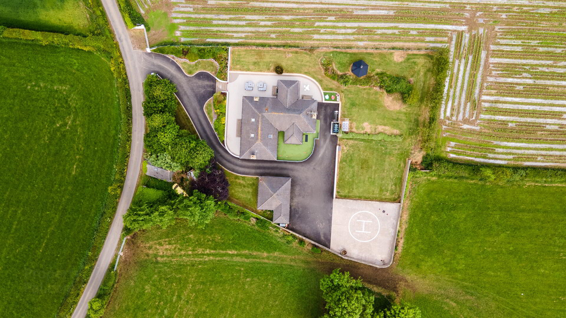 Sliabh Cuan House, 9 Mountain Road 4 of 37