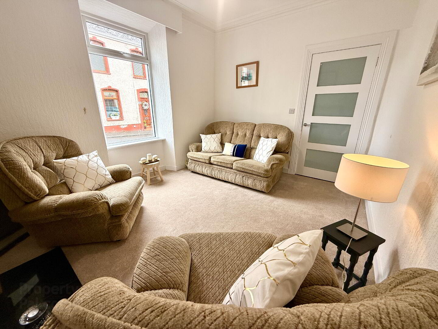 51 Violet Street 10 of 32