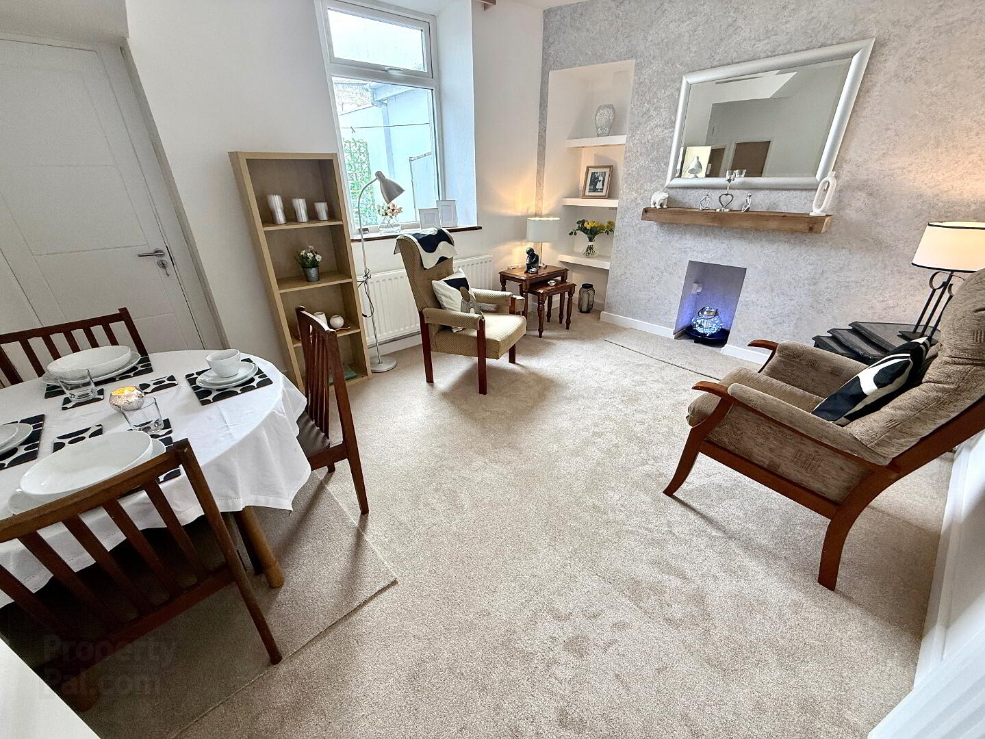 51 Violet Street 13 of 32