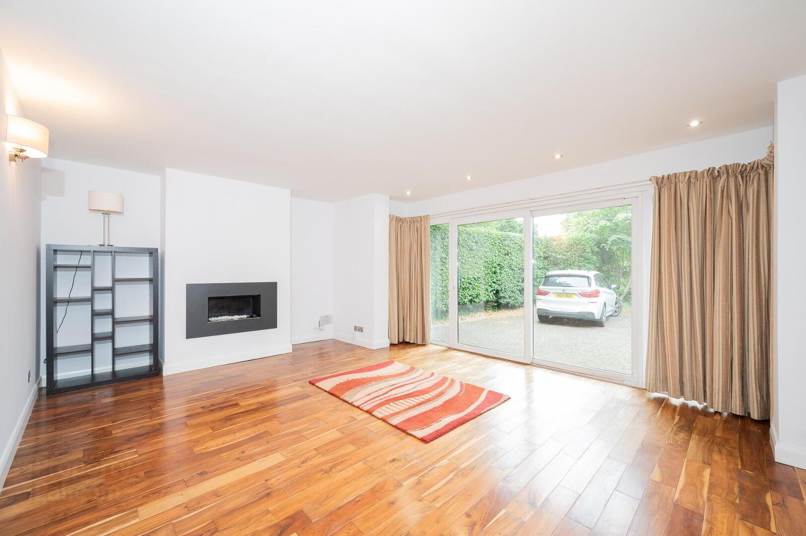 Apt 3 Balmoral Manor, 78 Balmoral Avenue 7 of 20