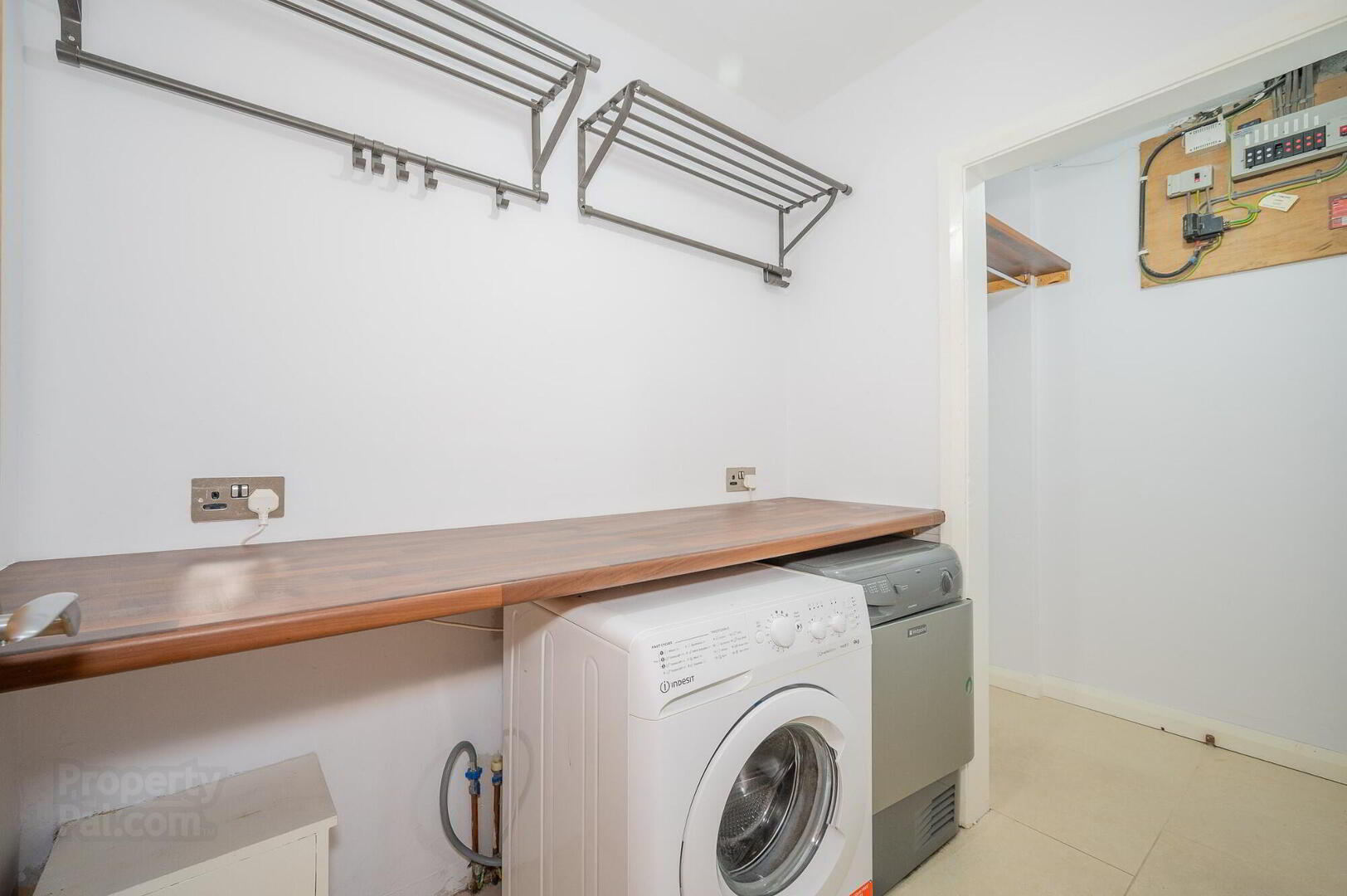 Apt 3 Balmoral Manor, 78 Balmoral Avenue 10 of 20