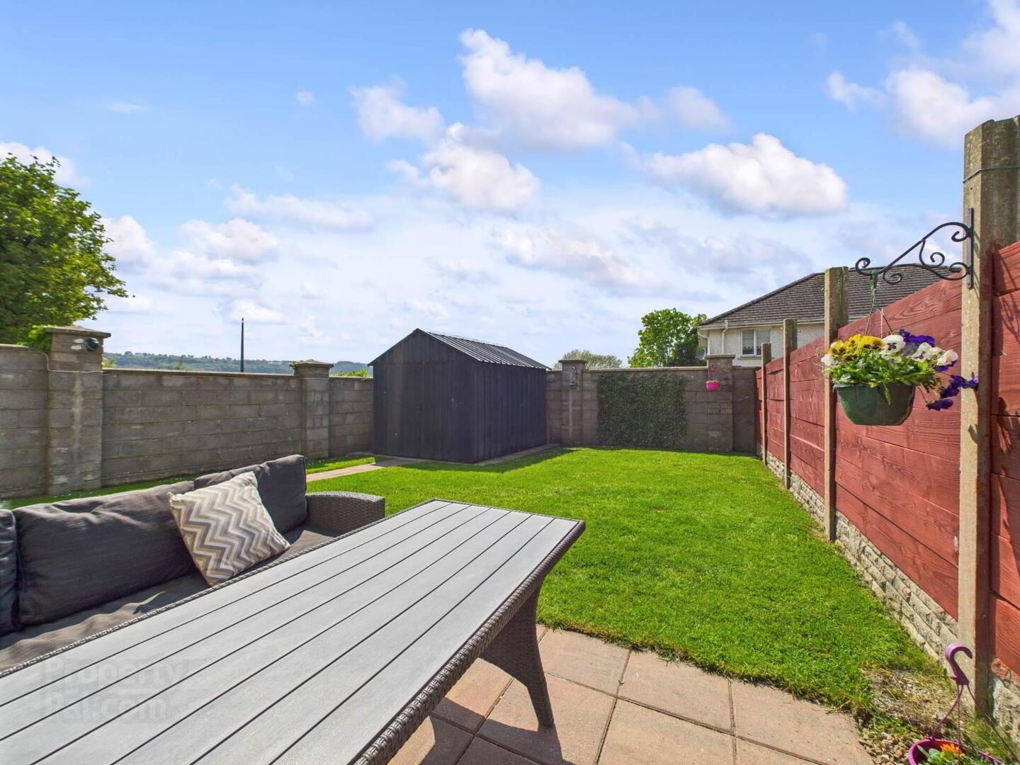 32 Cregg Lawns 22 of 25