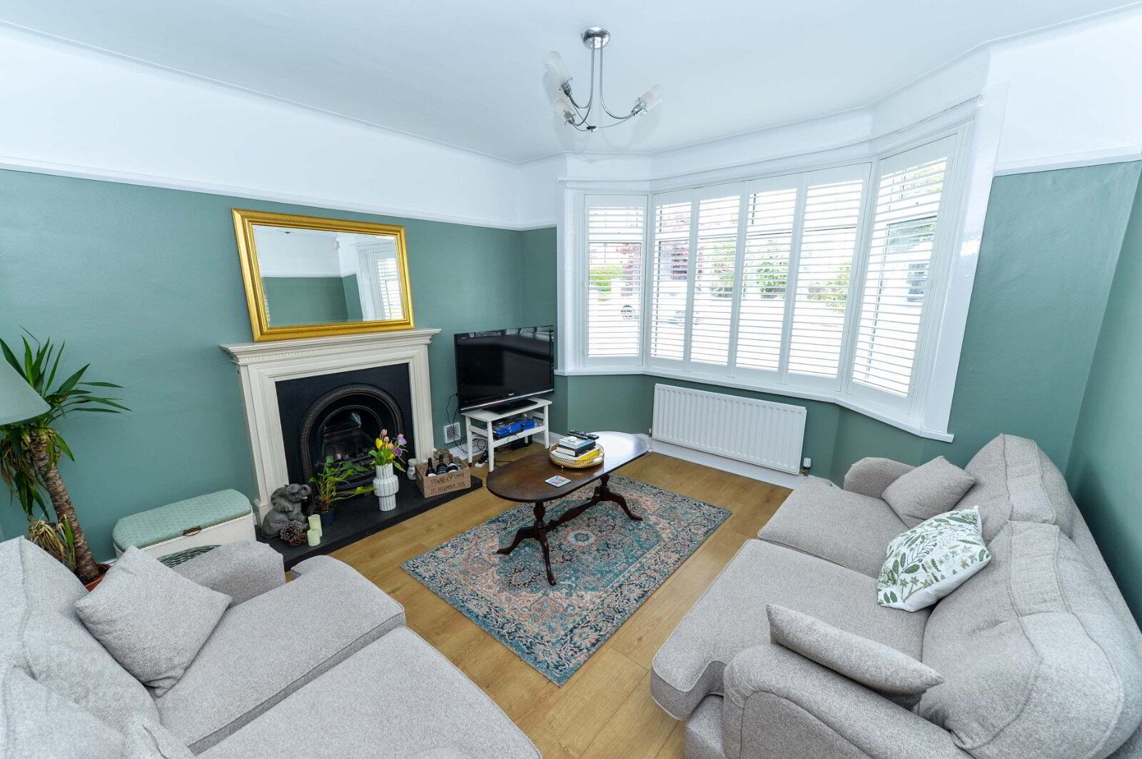property description image