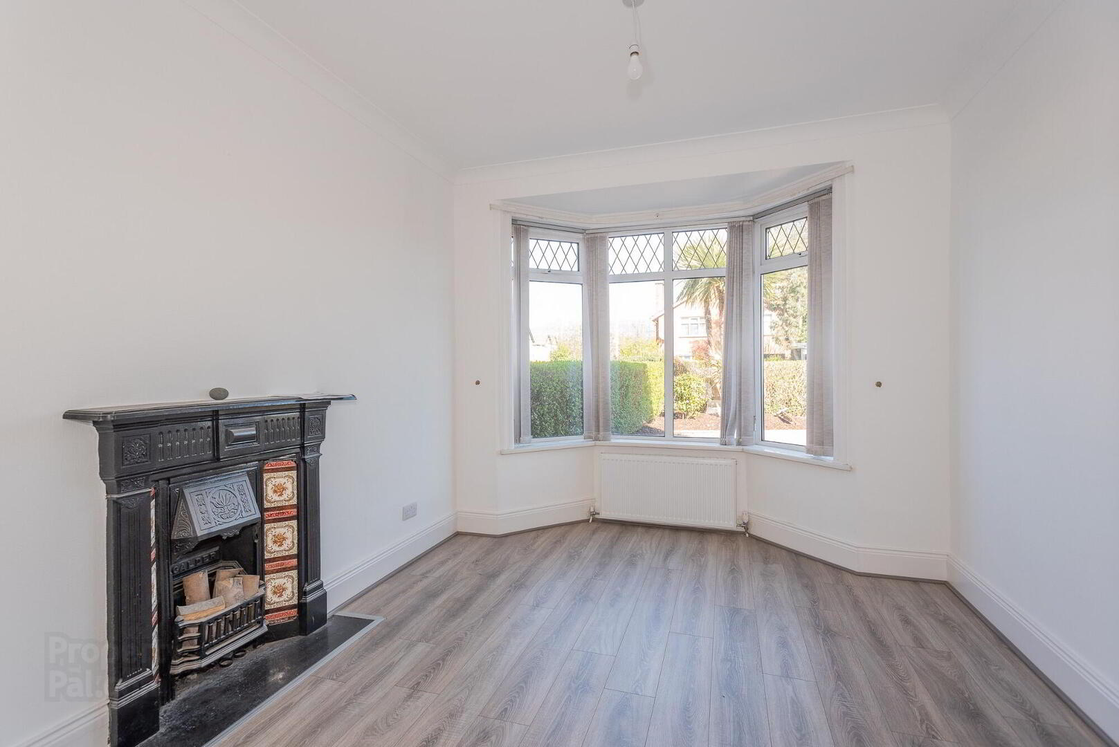 46 Upper Lisburn Road 3 of 15