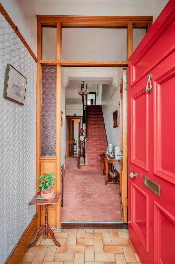 172 Upper Knockbreda Road 3 of 37
