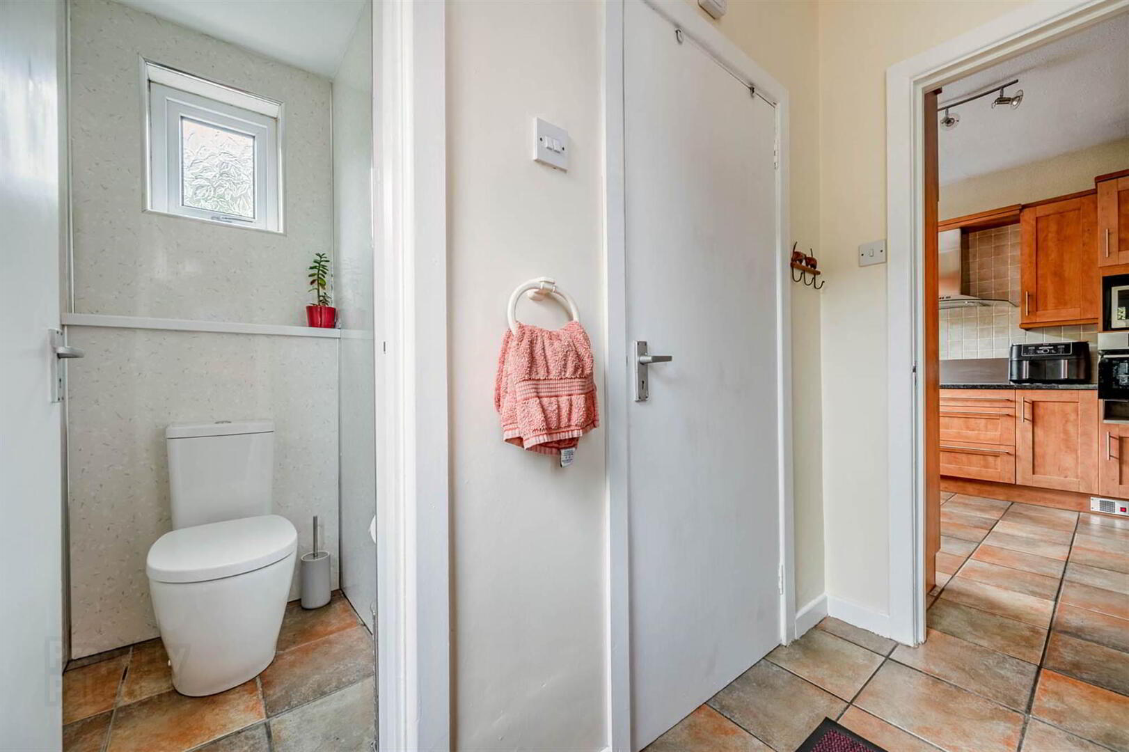 172 Upper Knockbreda Road 19 of 37