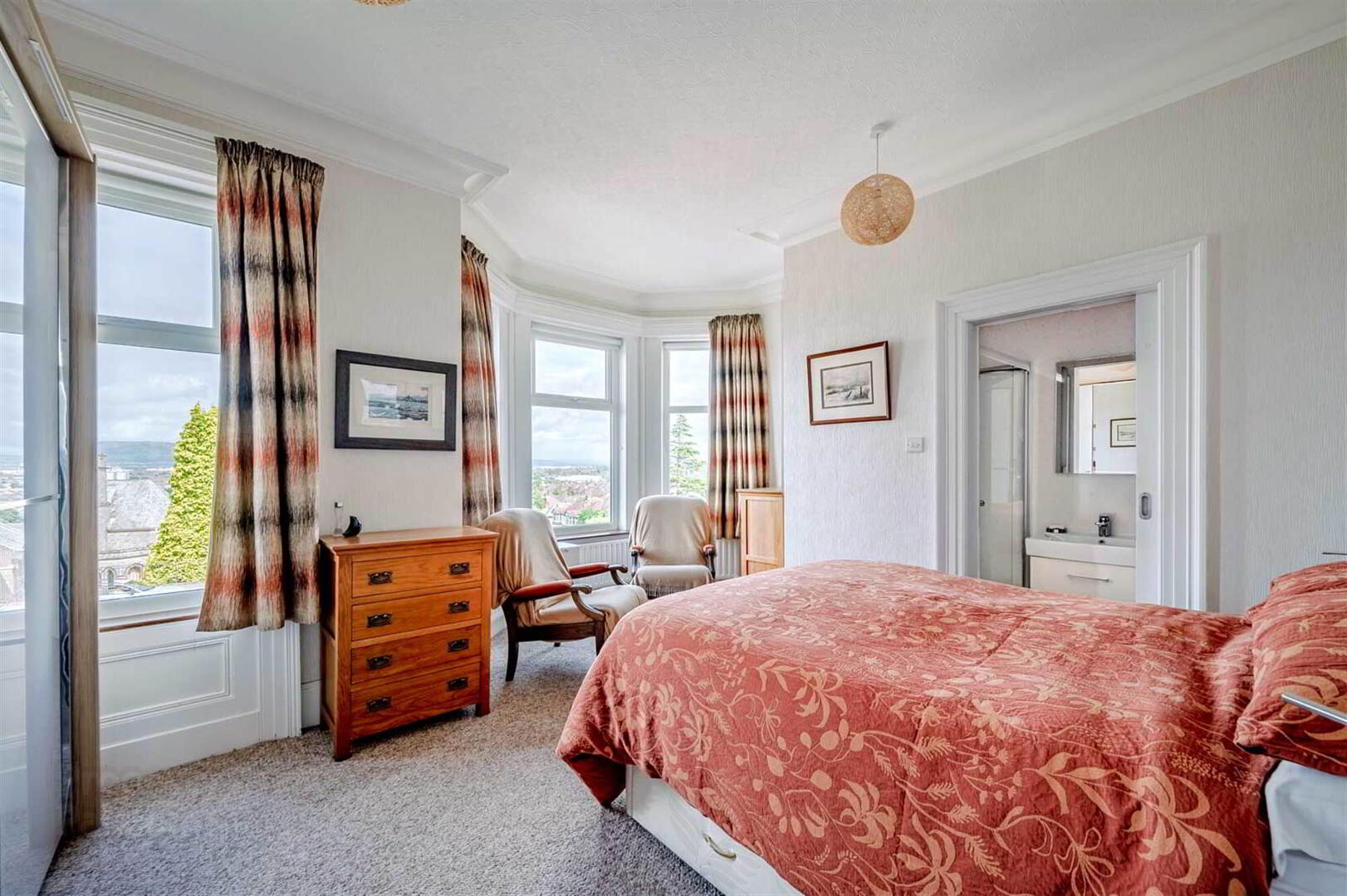 172 Upper Knockbreda Road 25 of 37