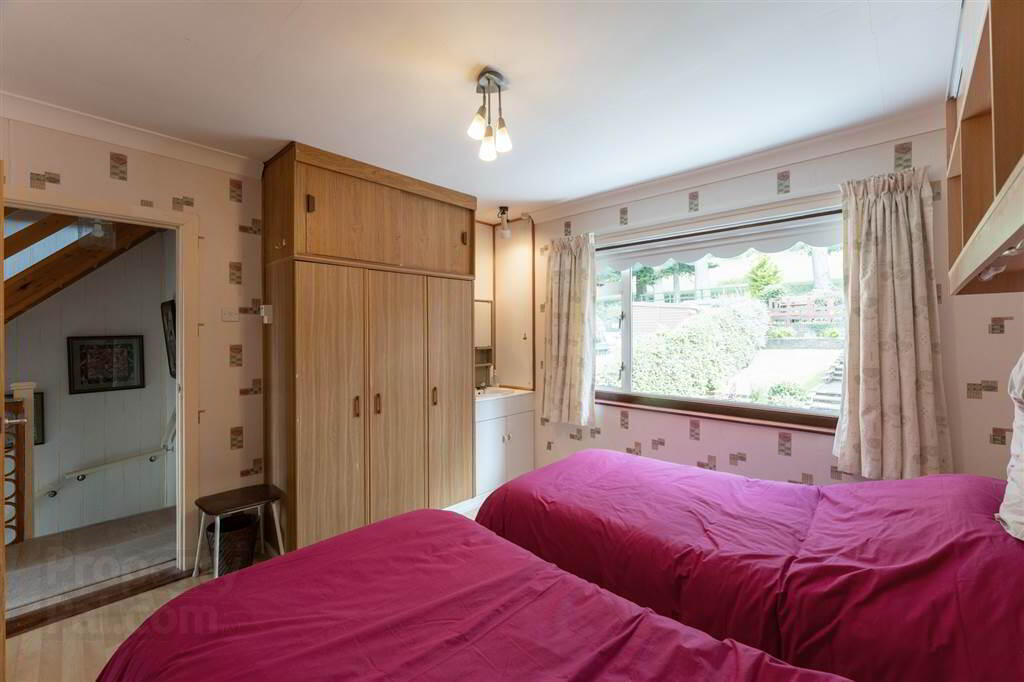 40 Beechgrove Avenue 14 of 24