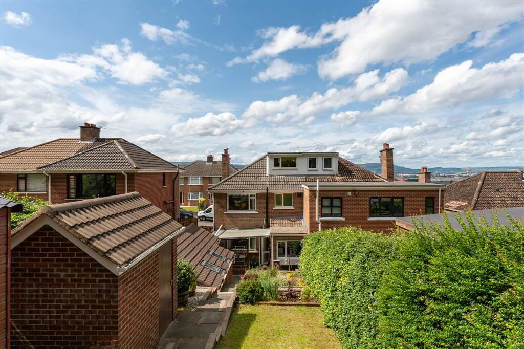 40 Beechgrove Avenue 23 of 24