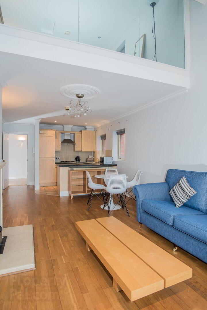 Apt 12 Myrtlefield Manor, 1 Myrtlefield Park 5 of 15