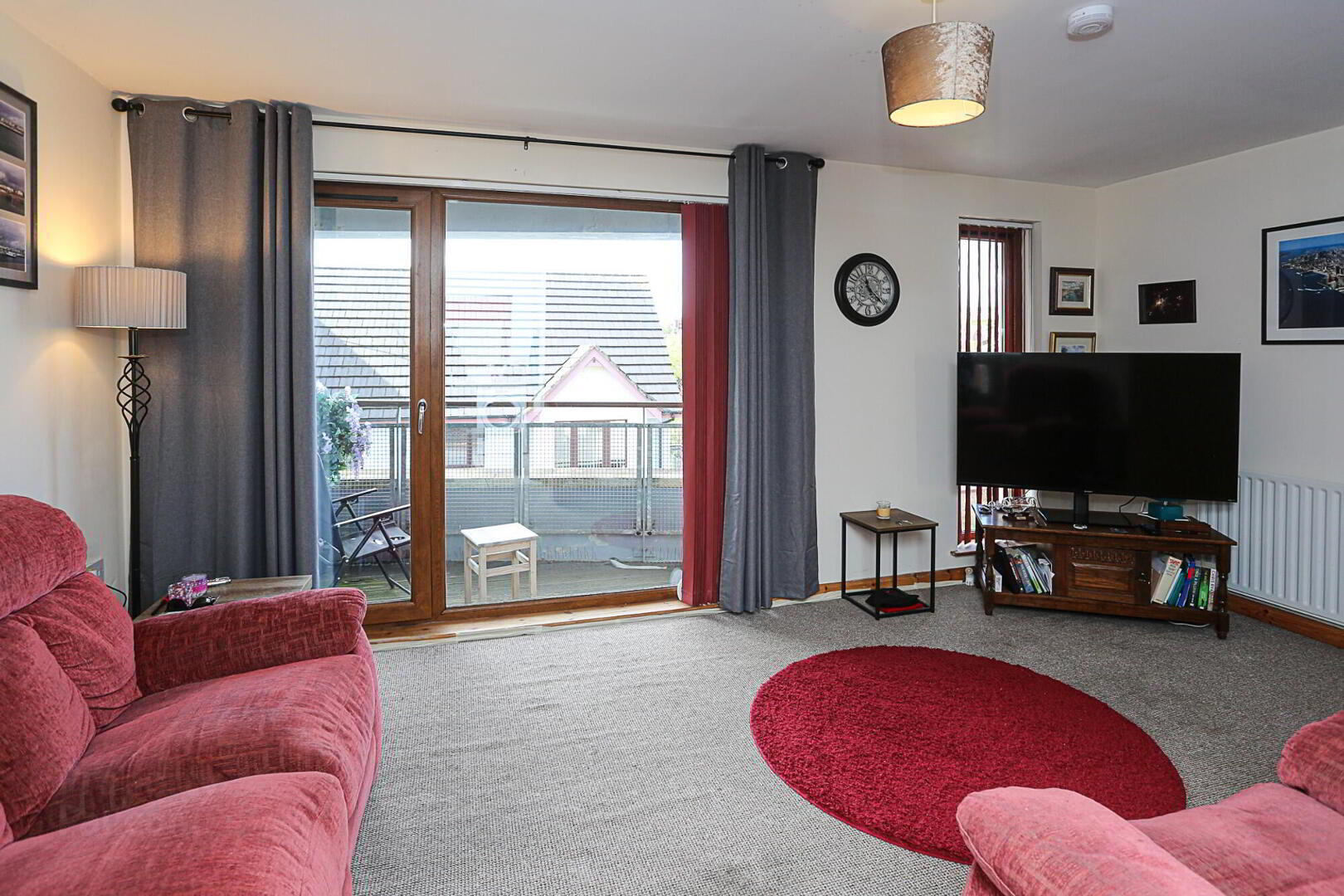 27 Shaftesbury Drive 6 of 16