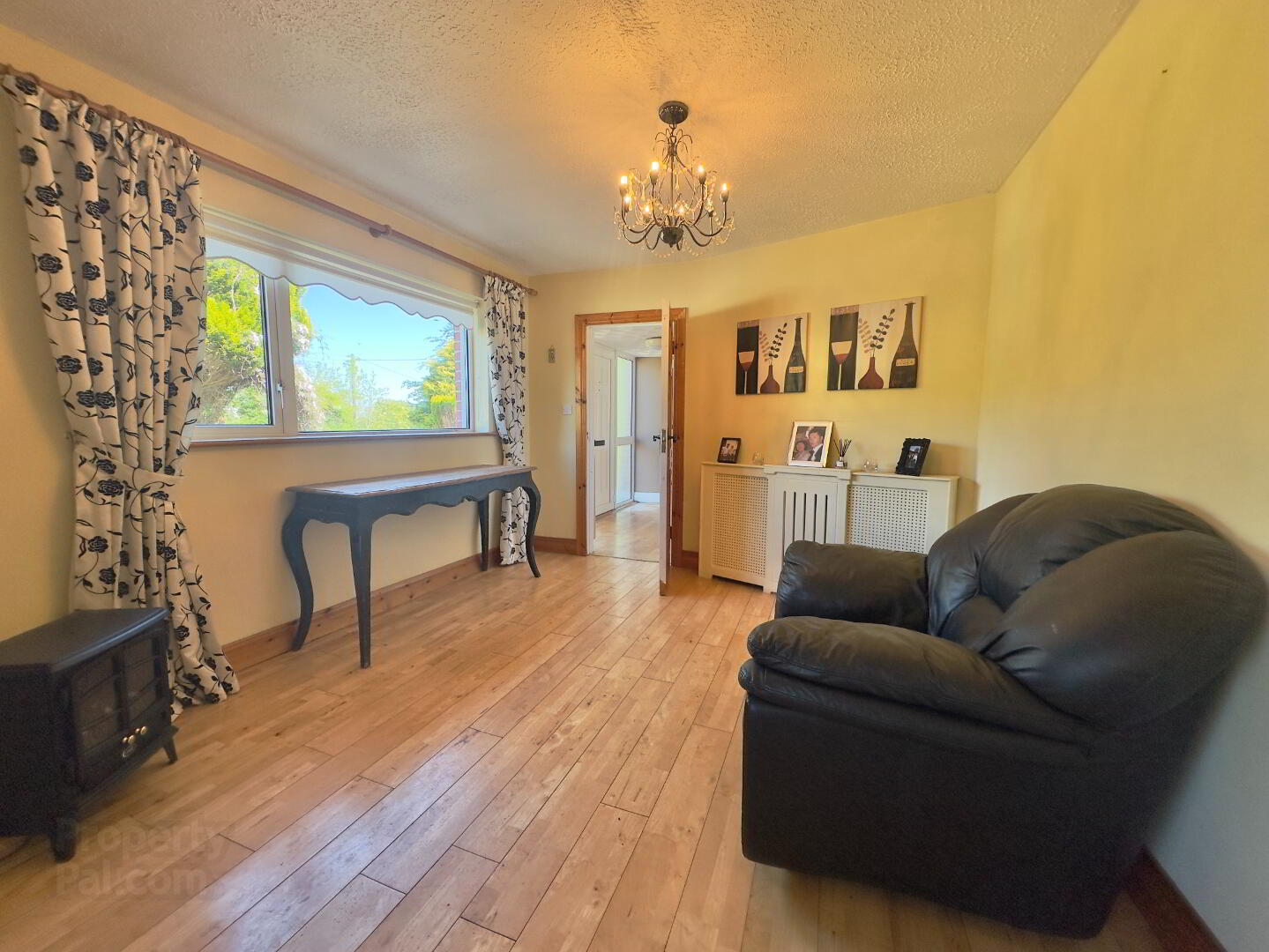 Trumroe House, Lifford Road 5 of 26