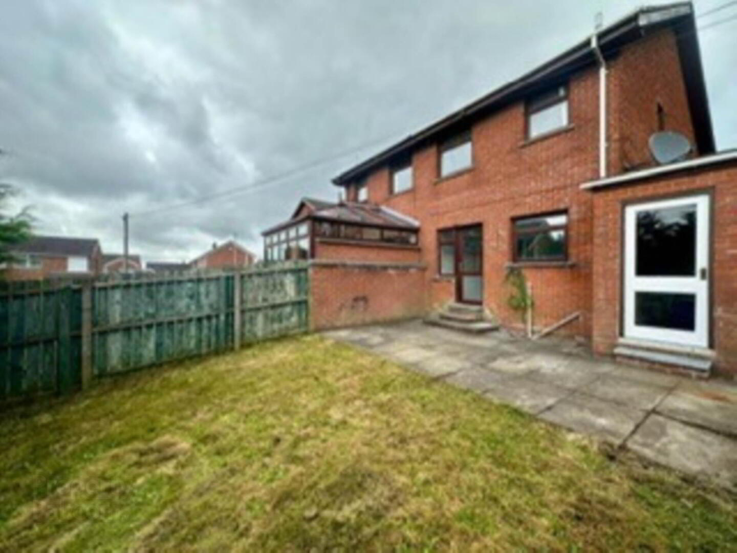 property description image