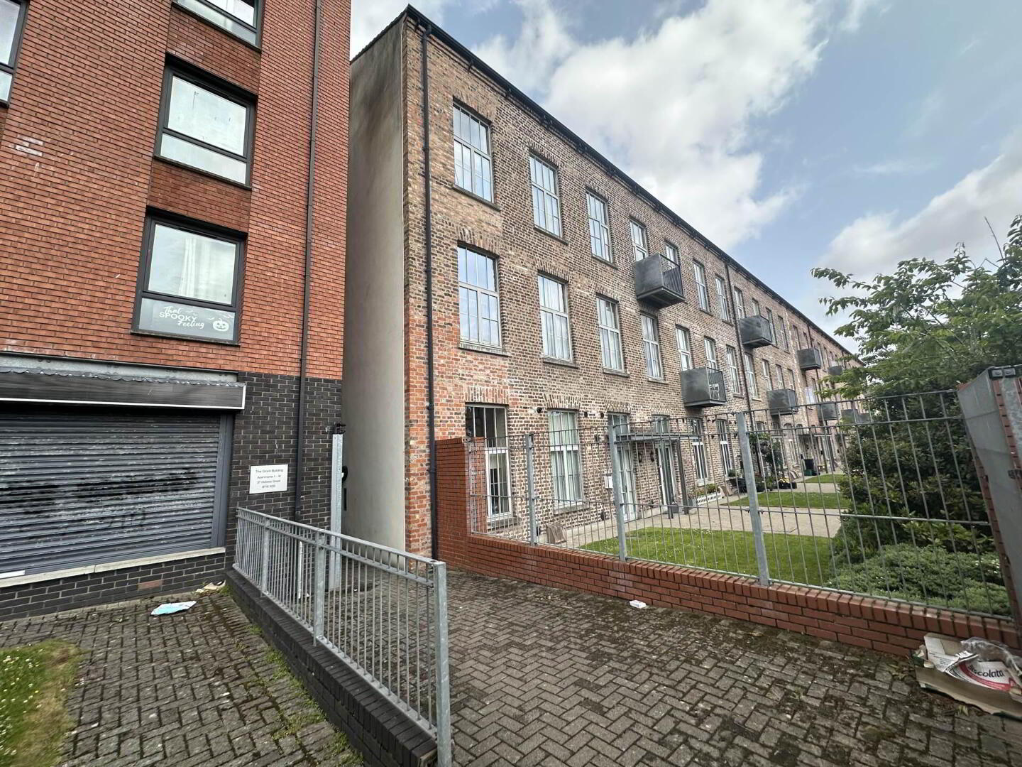 property description image