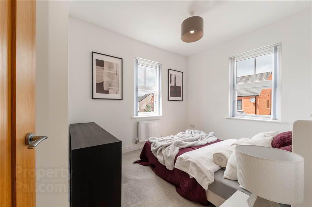 33 Castlegowan Place 39 of 48