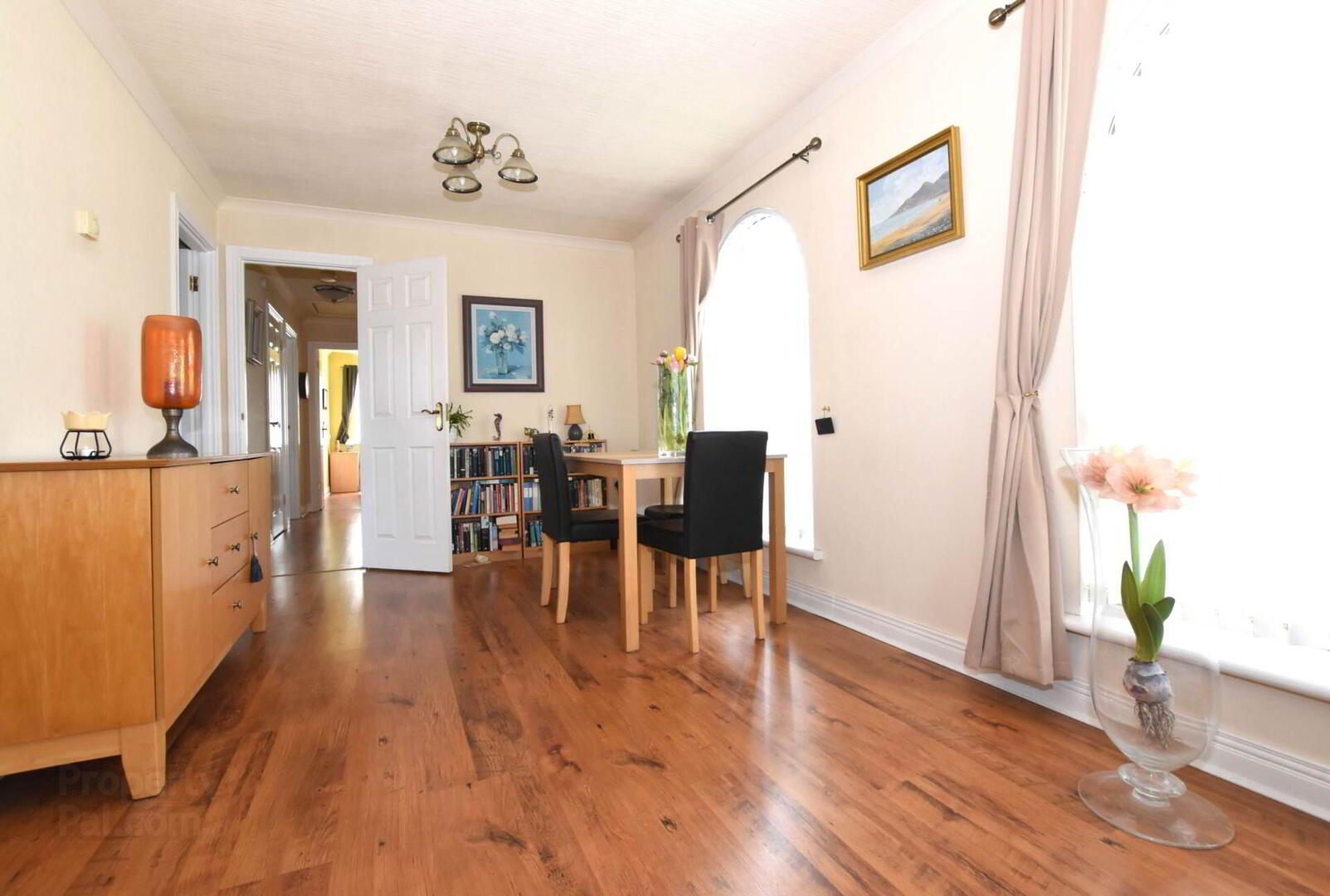 9 Kingfisher Way 5 of 22
