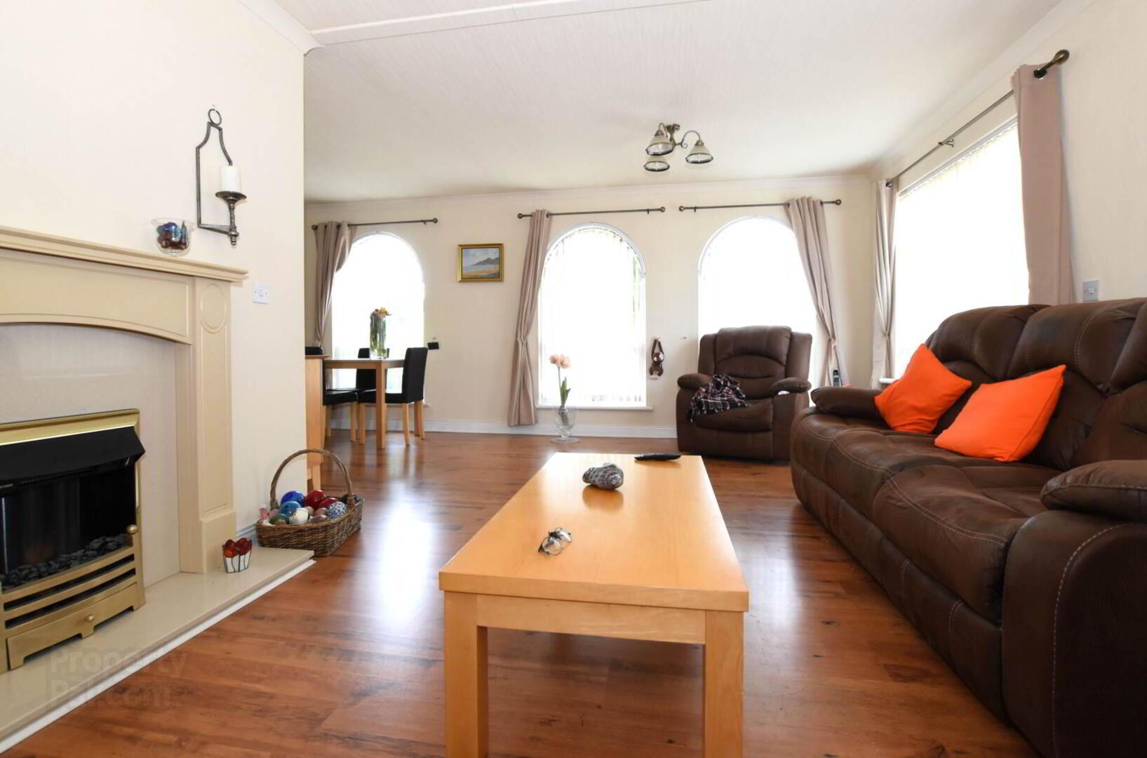 9 Kingfisher Way 9 of 22