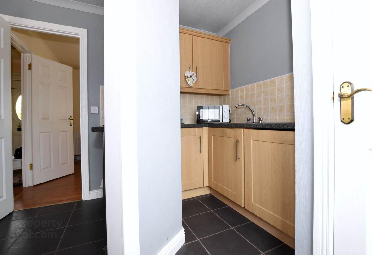 9 Kingfisher Way 15 of 22