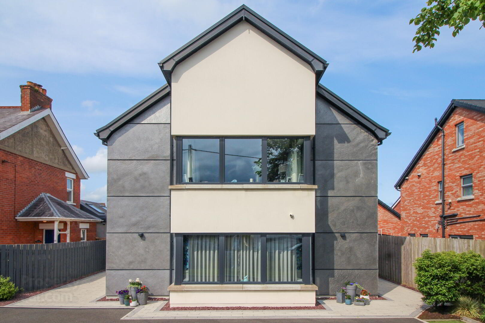 property description image