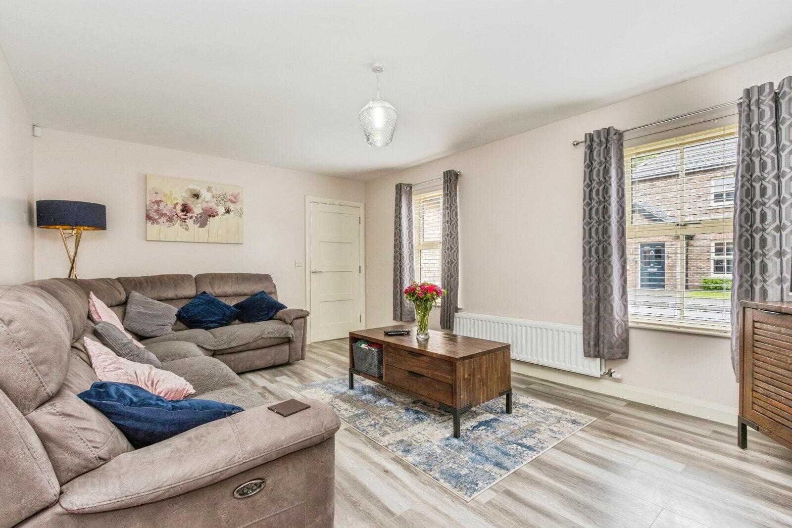 3 Ashfield Hall 3 of 20