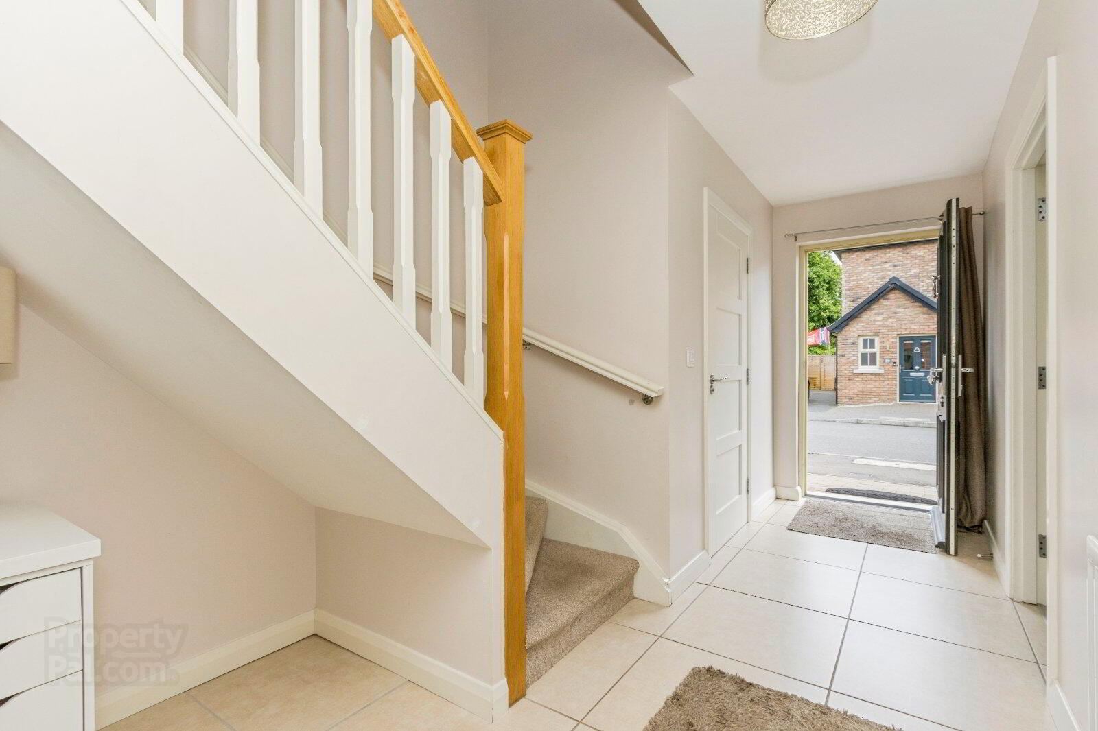 property description image