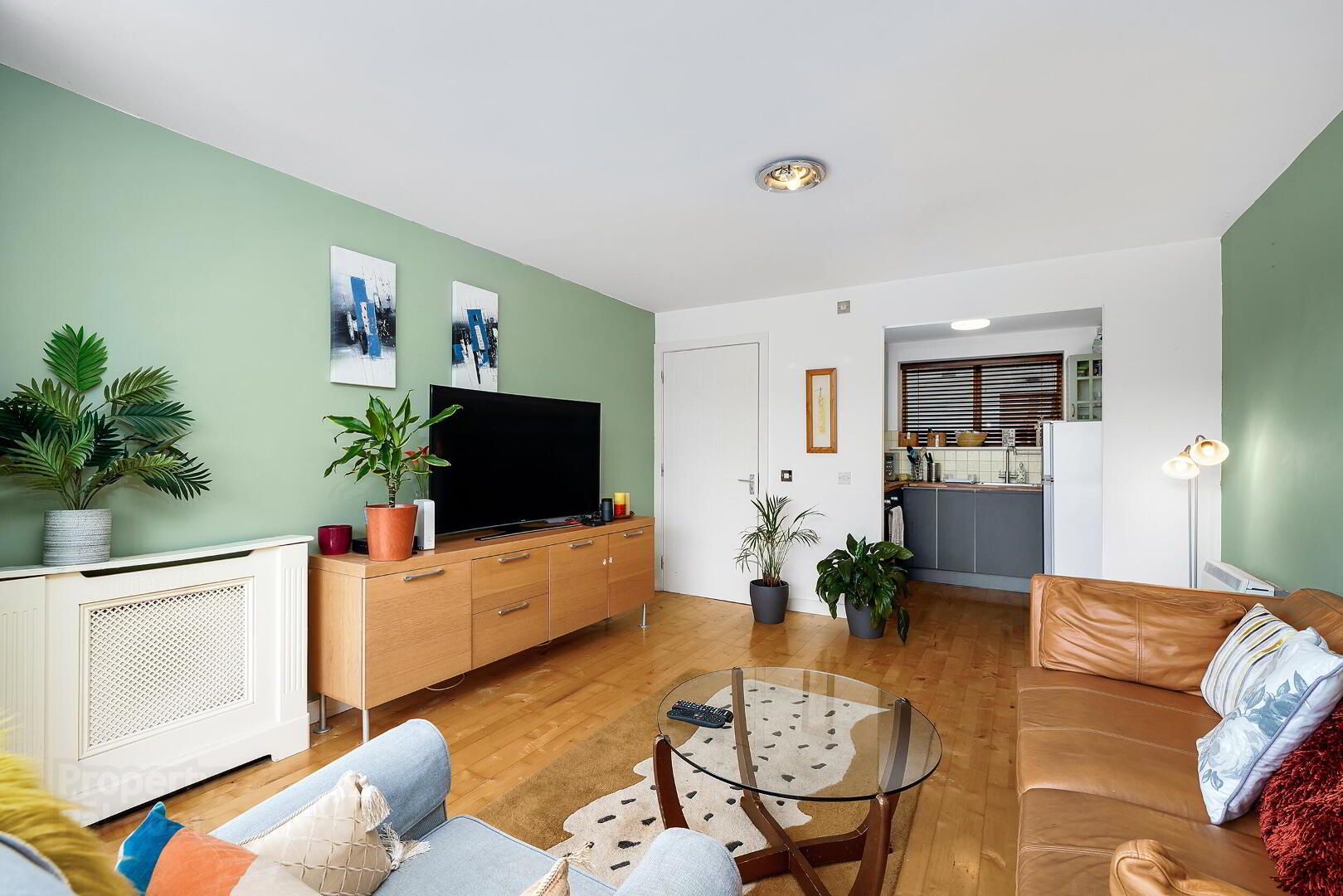220 Neptune House 7 of 19