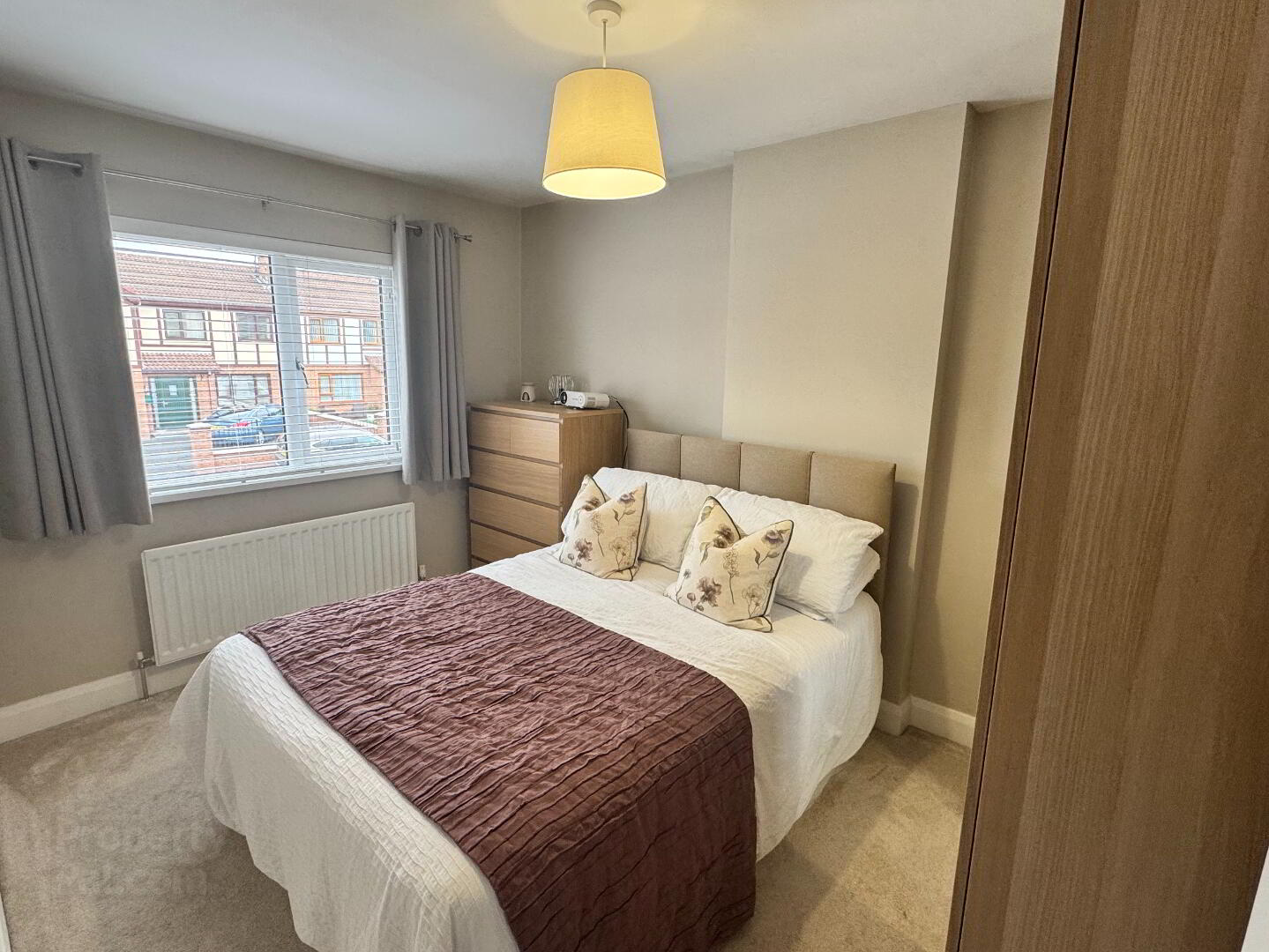 5 Lisieux Court 11 of 17