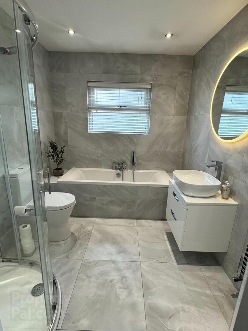 5 Lisieux Court 14 of 17