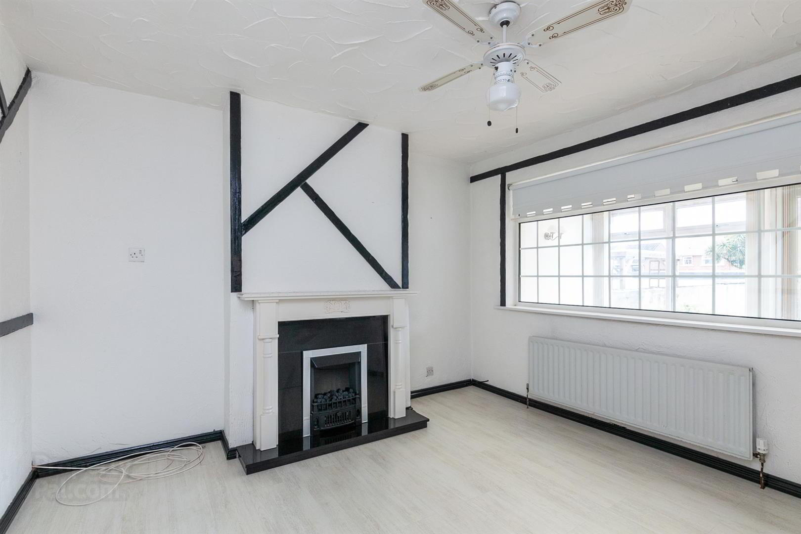 40 Bilston Road 5 of 20