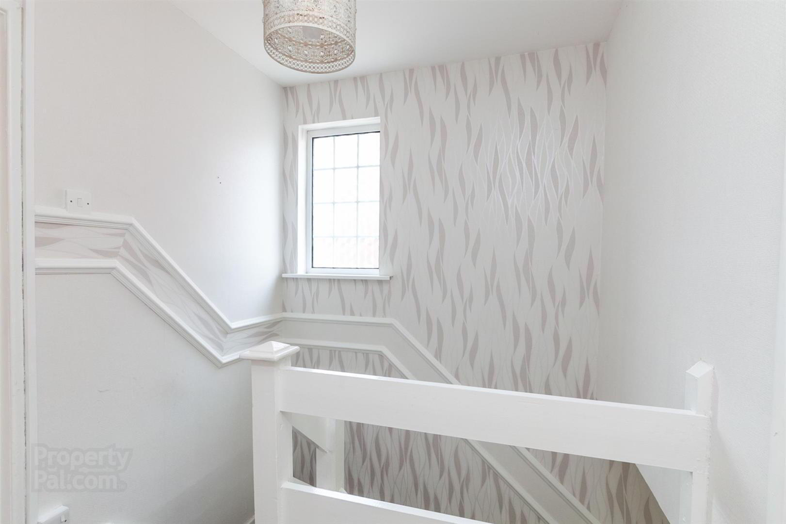 40 Bilston Road 9 of 20