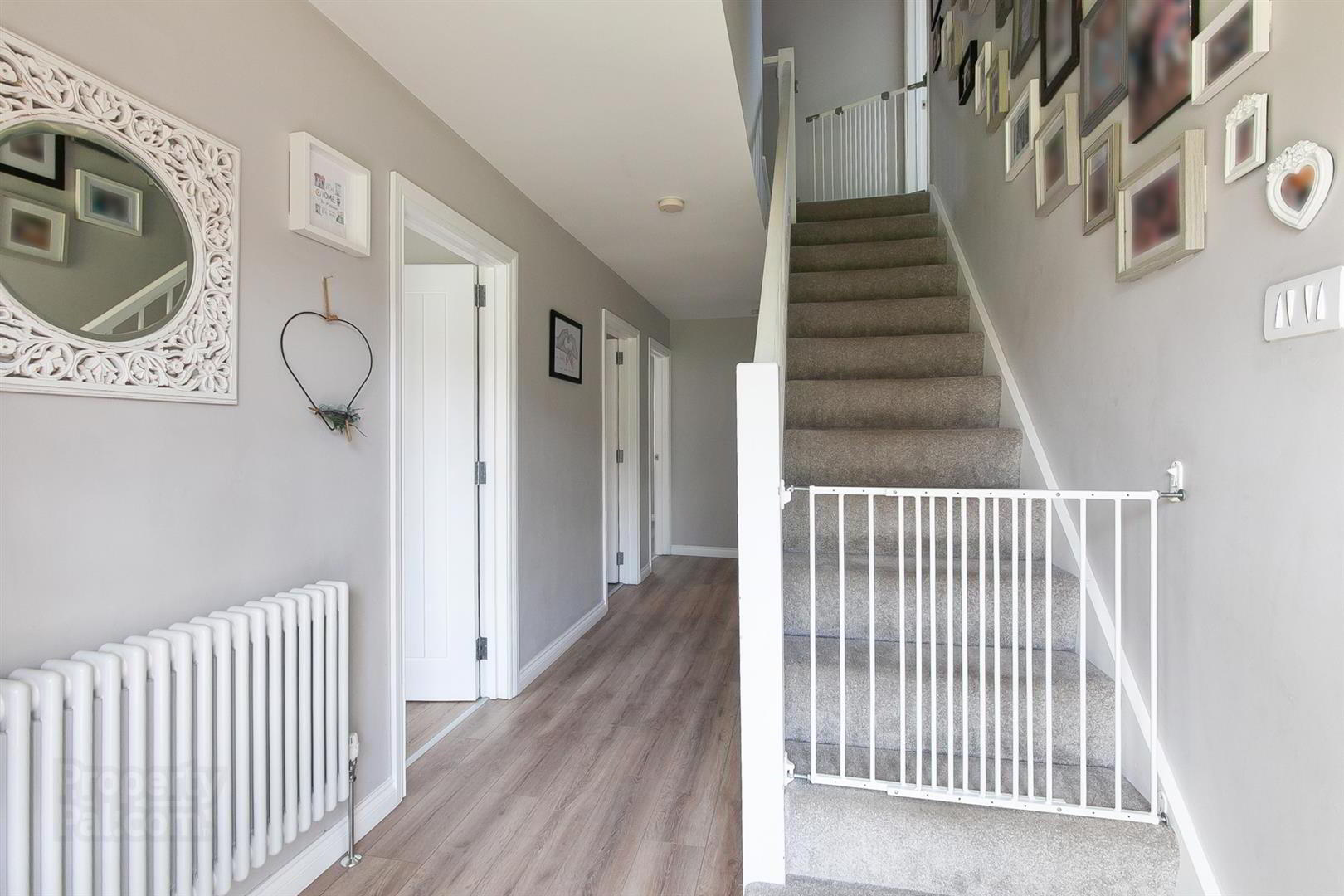 35 Hollybrook Avenue 3 of 24