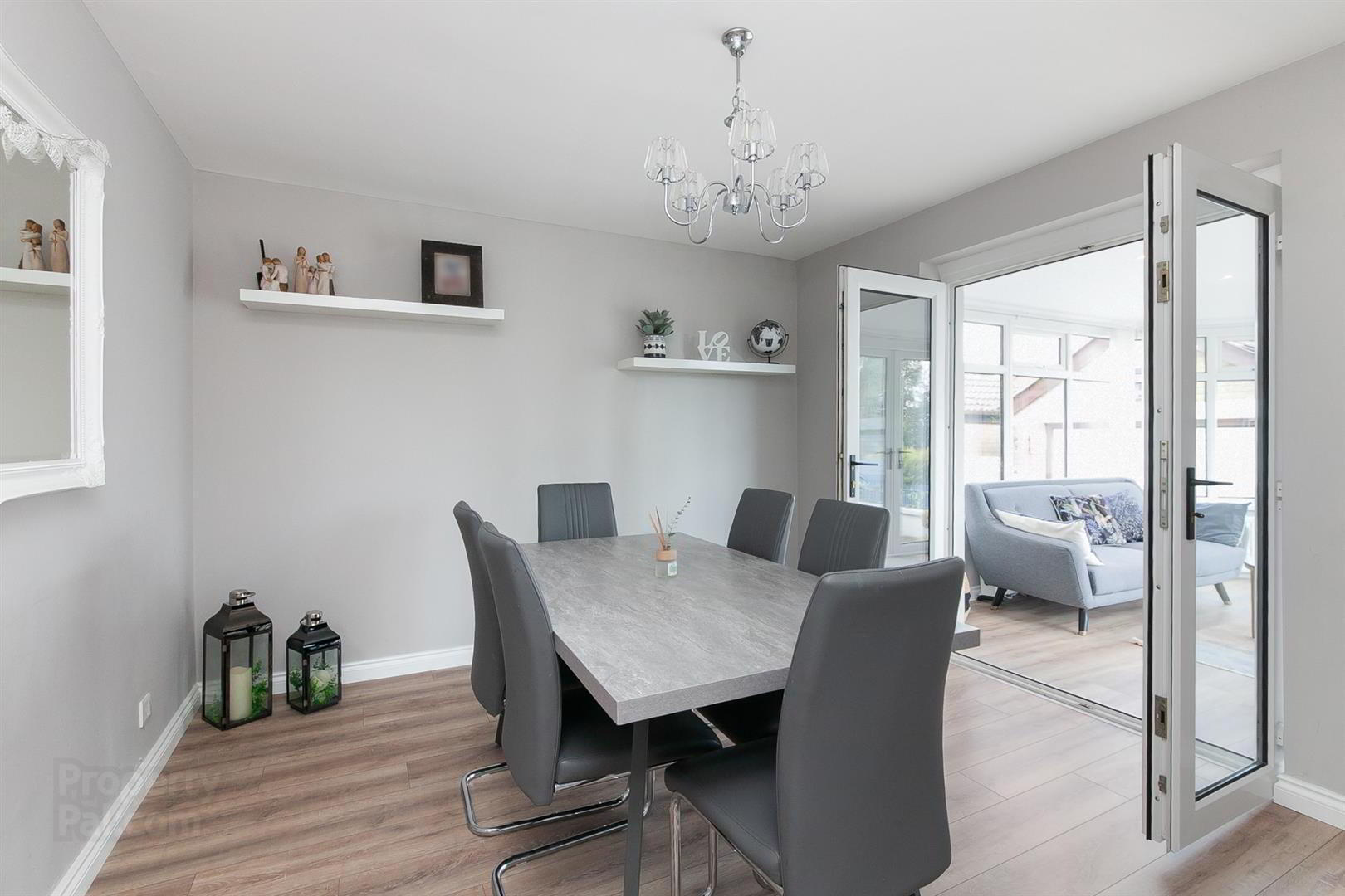 35 Hollybrook Avenue 7 of 24