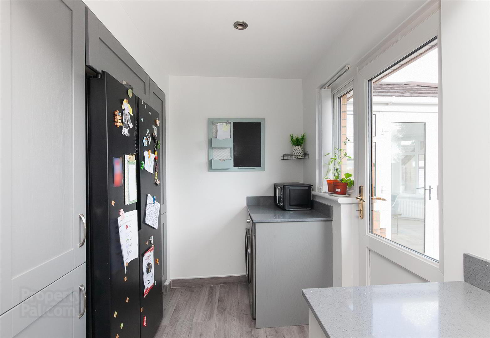 35 Hollybrook Avenue 11 of 24
