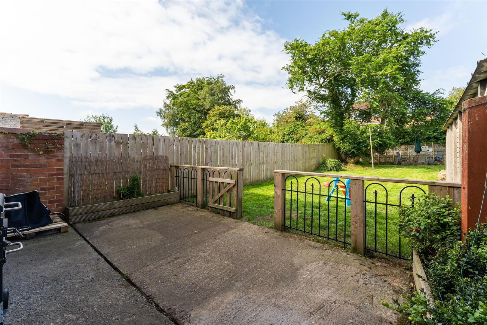 62 Thornleigh Gardens 21 of 27