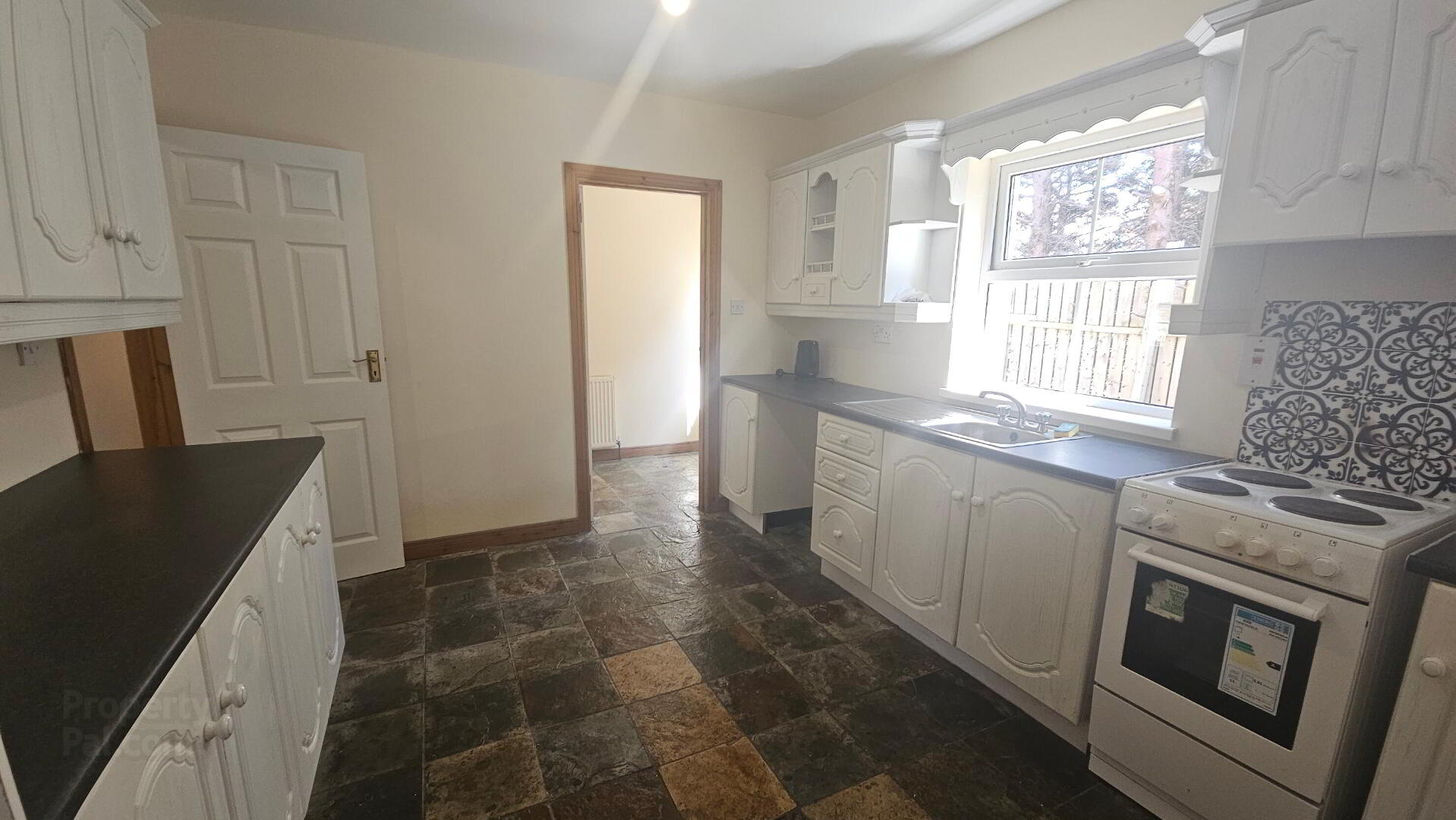 property description image