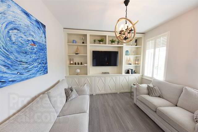 12 Ring Finnan Avenue 55 of 78