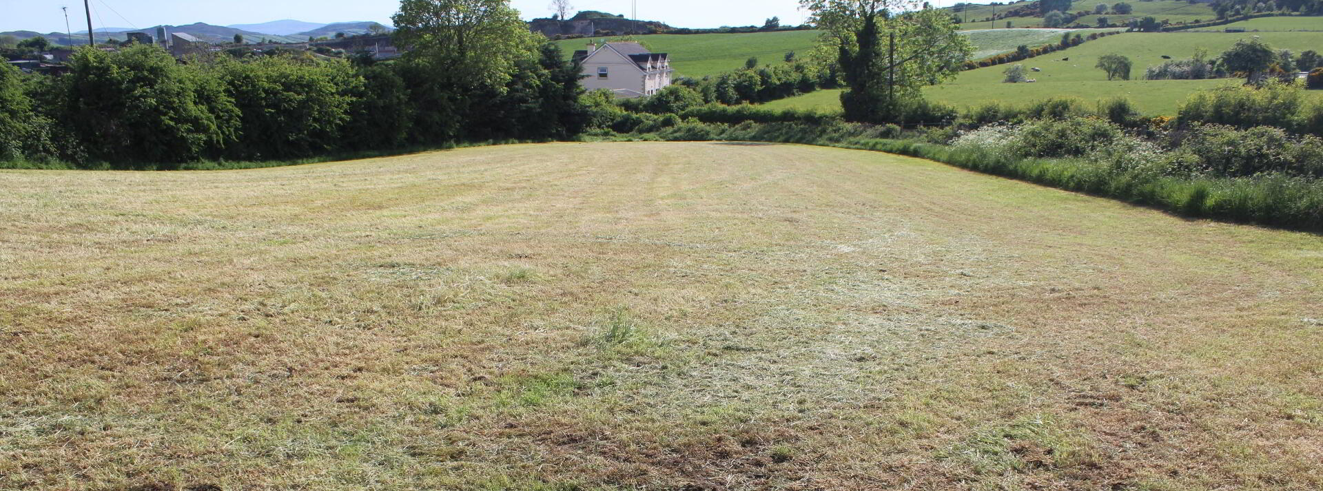 Site 1 Between 44-46 Leode Road 4 of 6