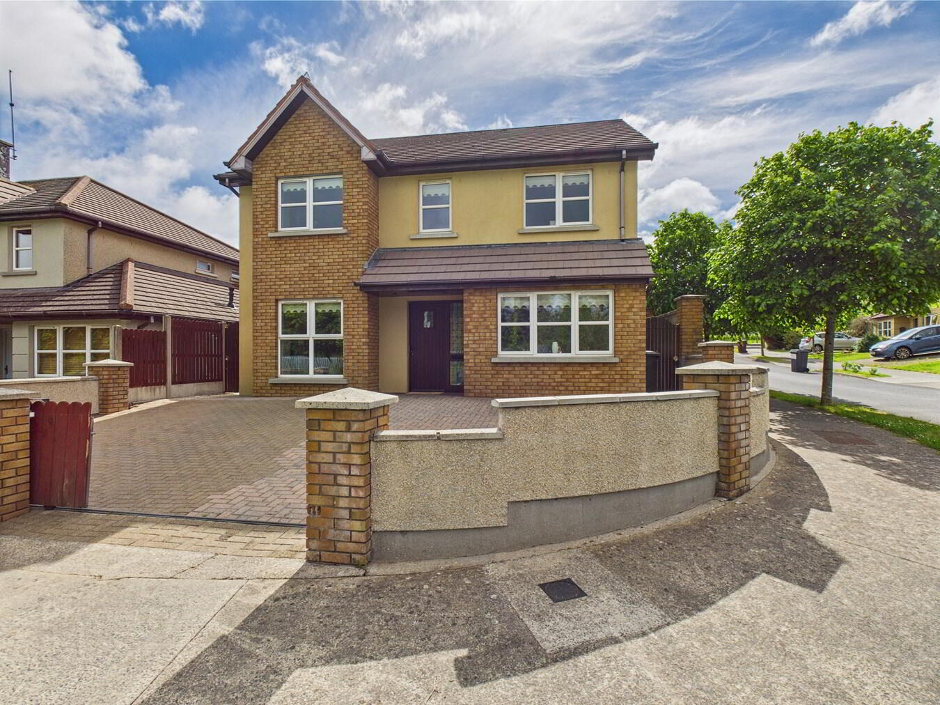 69 Glenside 2 of 40