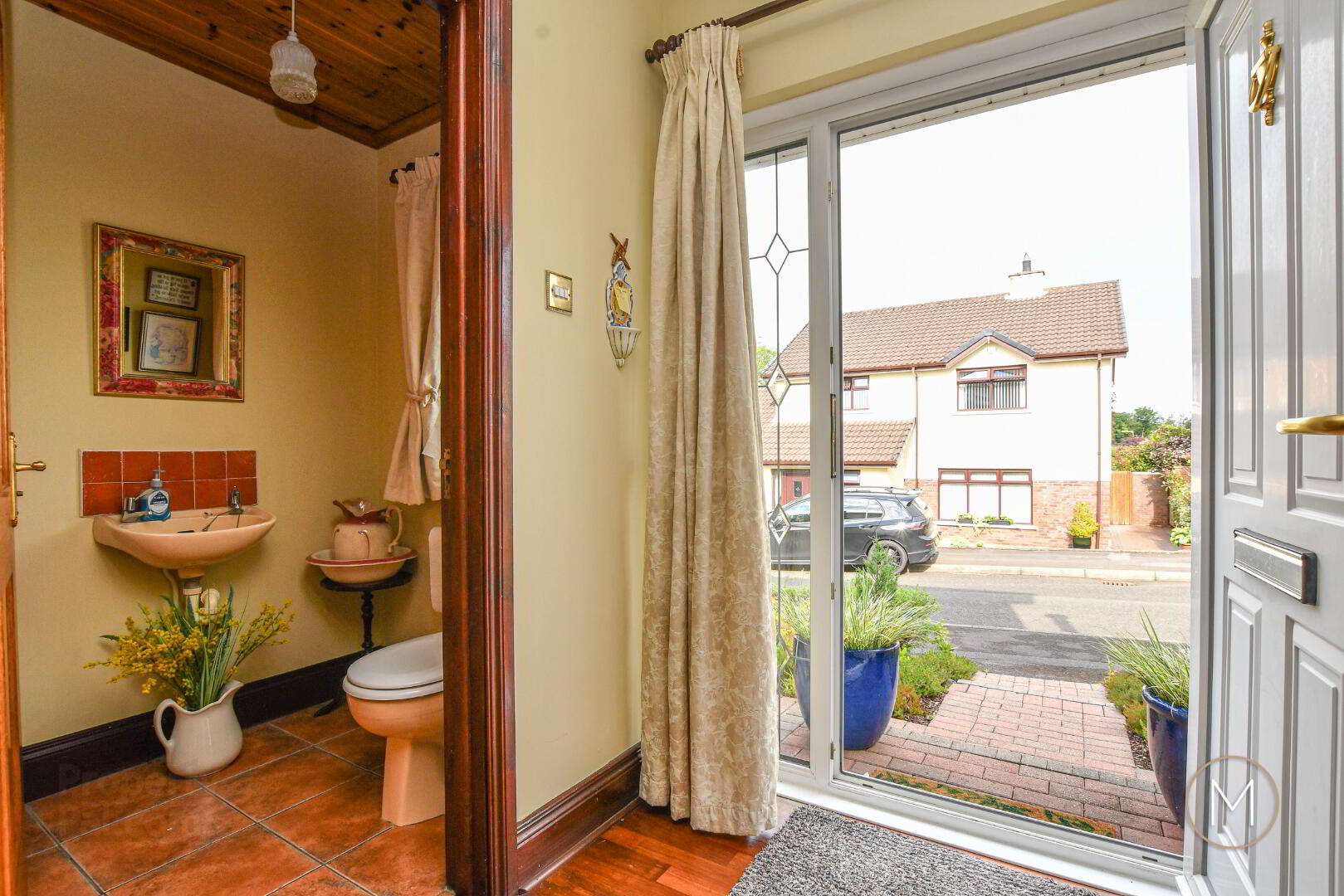 213 Brantwood Gardens 5 of 49